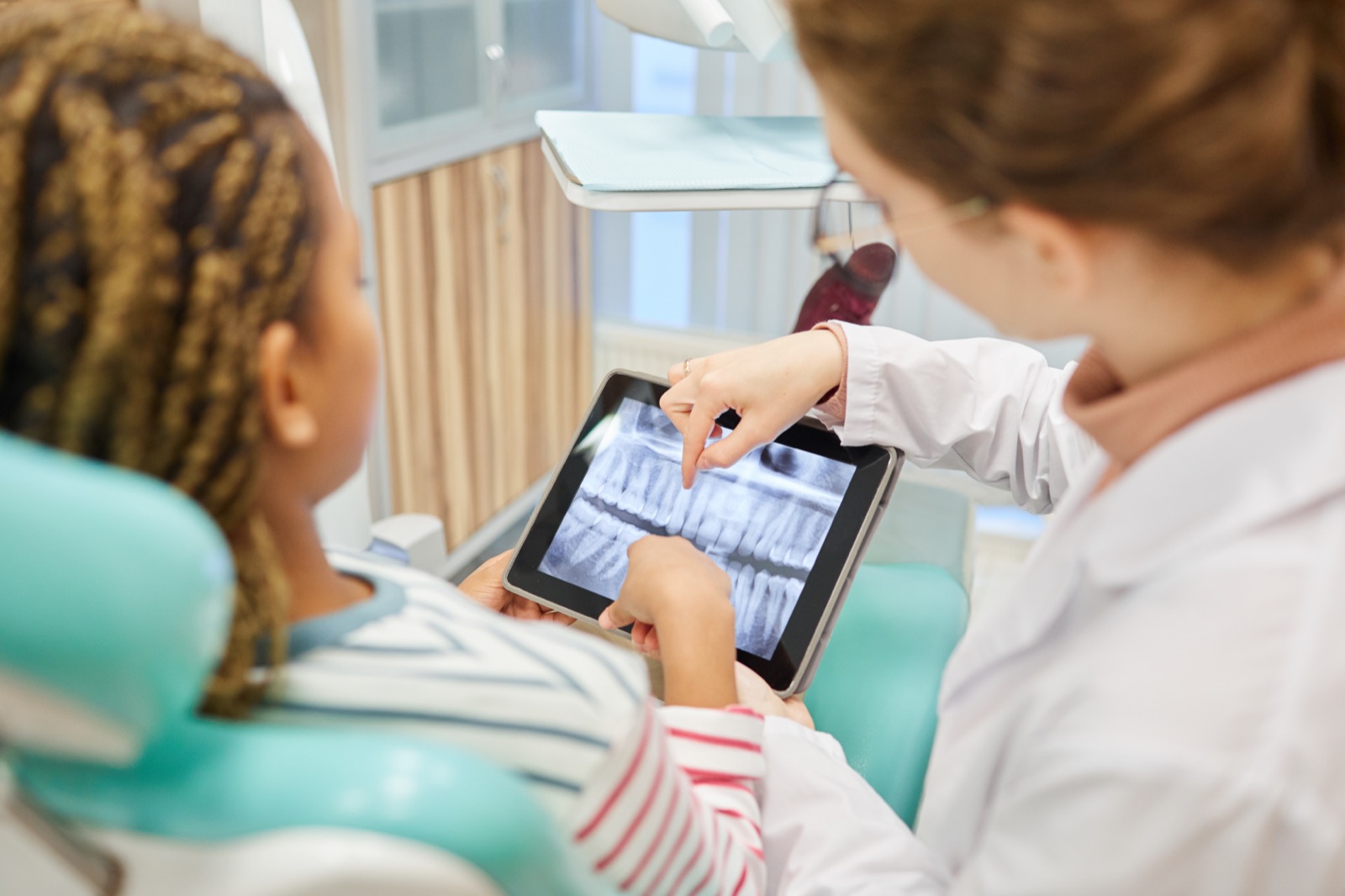 Reviewing digital dental imaging with a patient